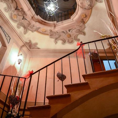 Locanda Al Portone Скандіано Екстер'єр фото