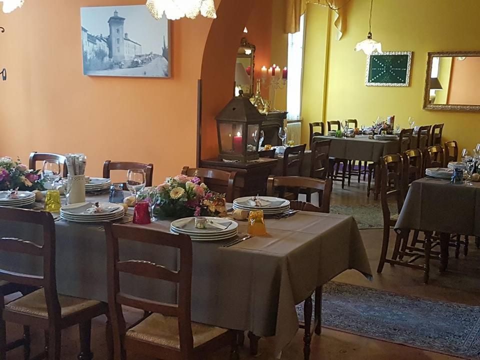 Locanda Al Portone Скандіано Екстер'єр фото